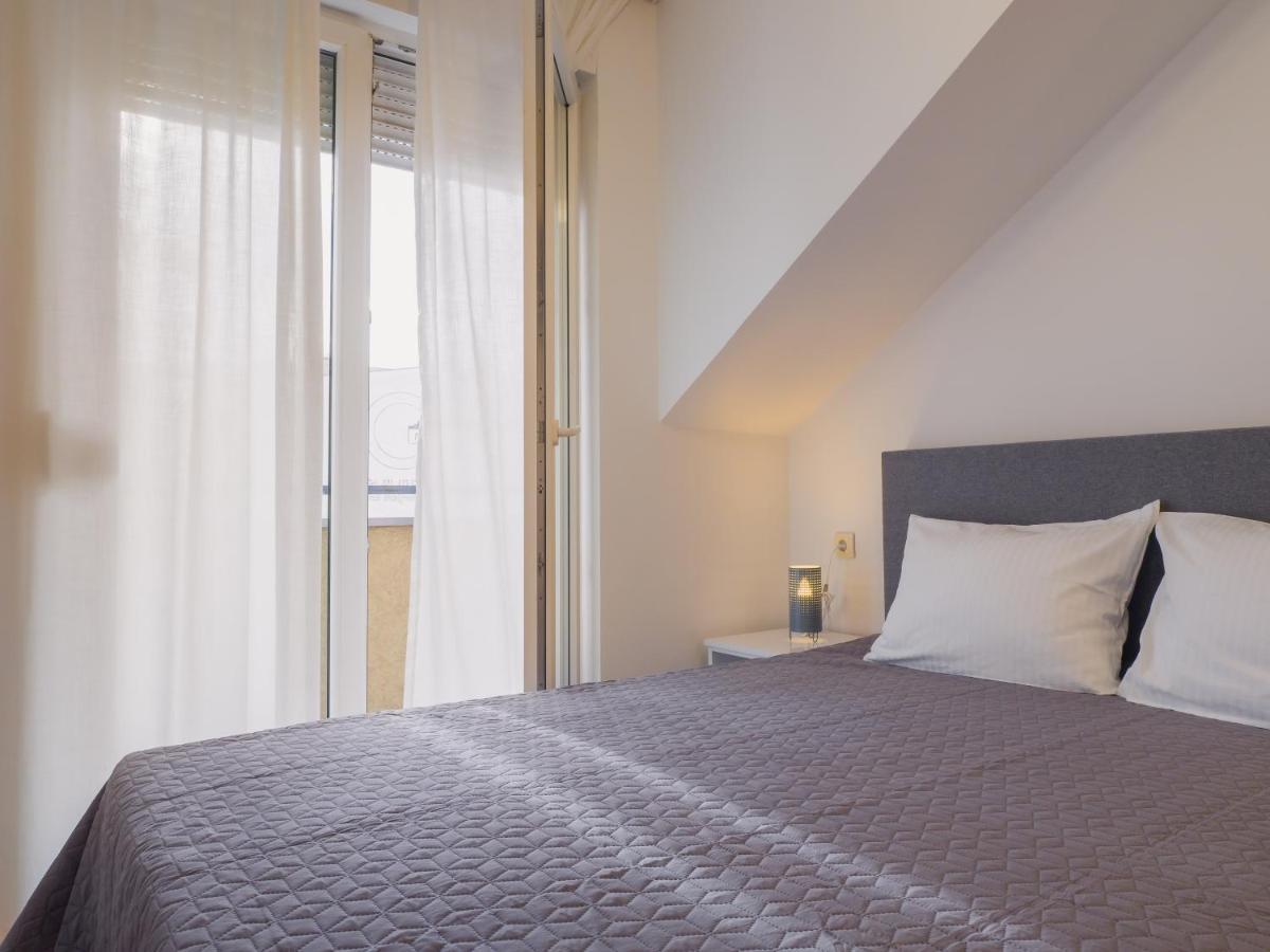 Apartment Neo 2 Free Parking Novi Sad Eksteriør bilde