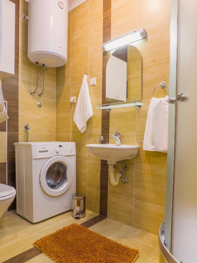 Apartment Neo 2 Free Parking Novi Sad Eksteriør bilde